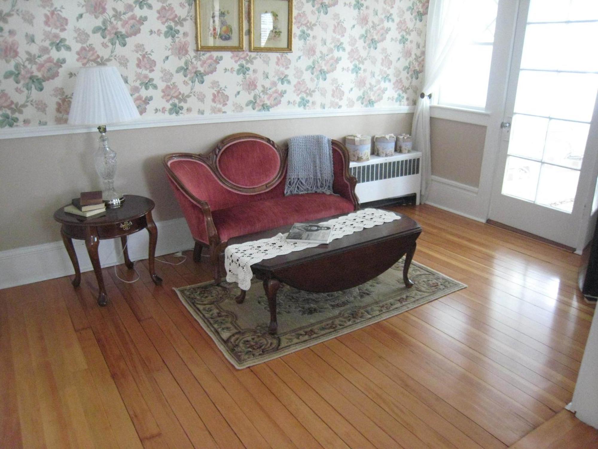 Victoria Inn Hampton Room photo